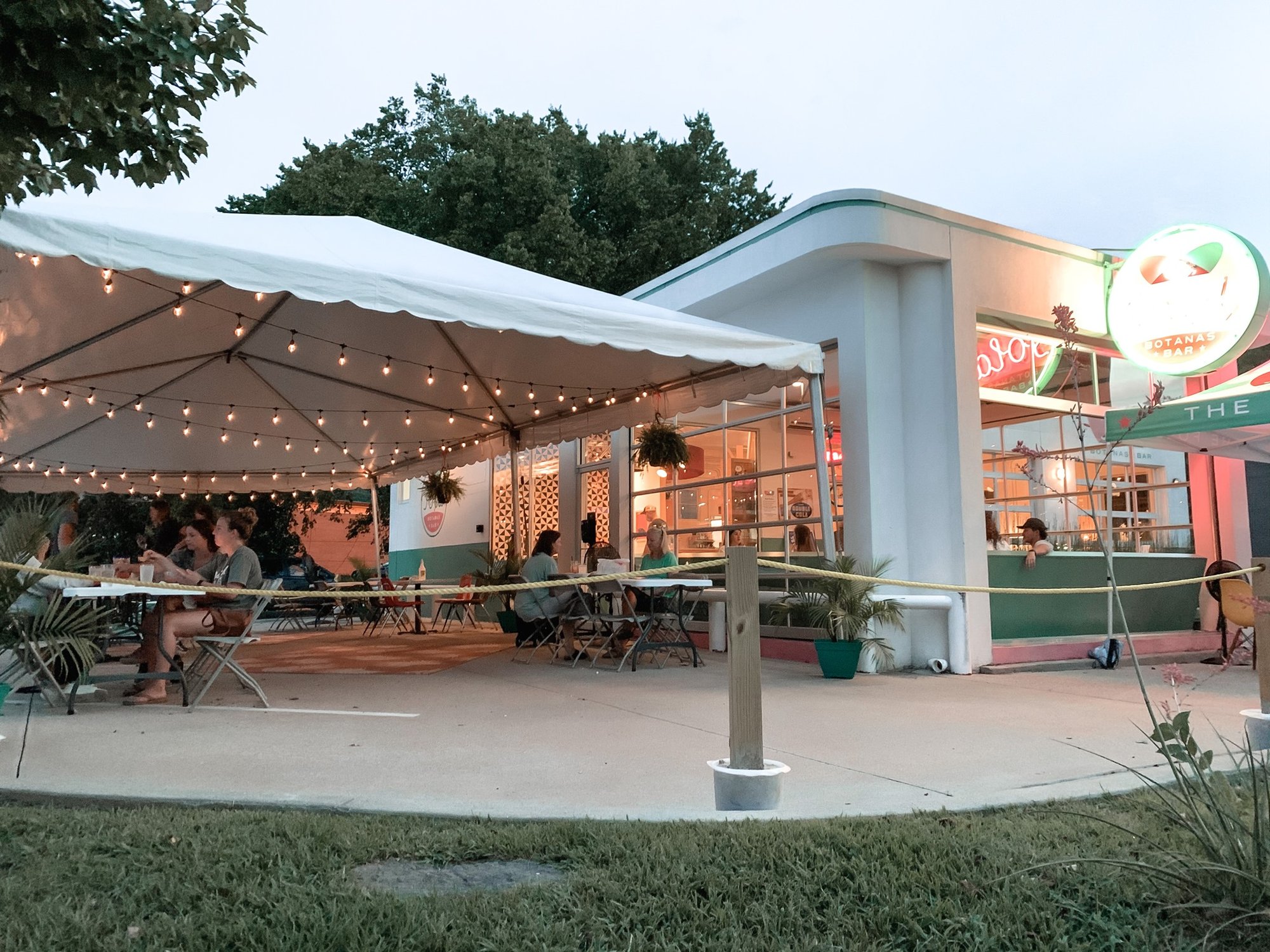 The Fold Botanas & Bar