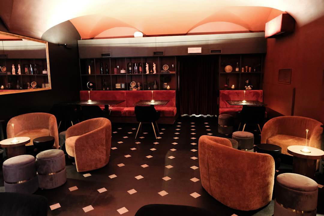 Jenoir bar in Genoa