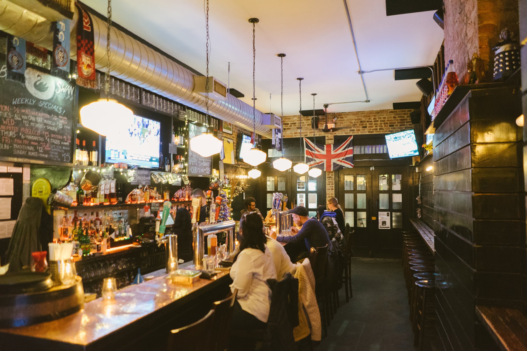 Swell Dive, Bar in New York City