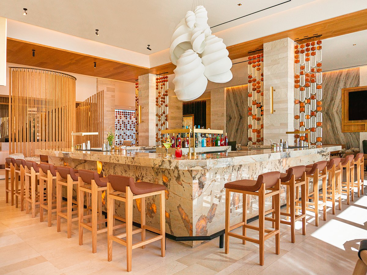 Azulinda Lobby Bar