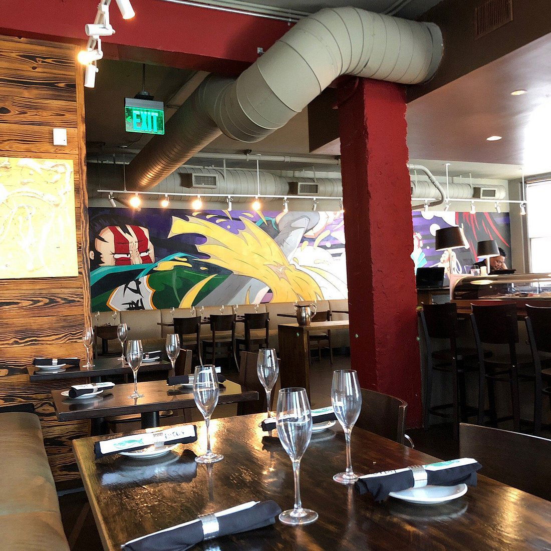 Sukeban Sushi & Champagne Bar, Bar in San Antonio