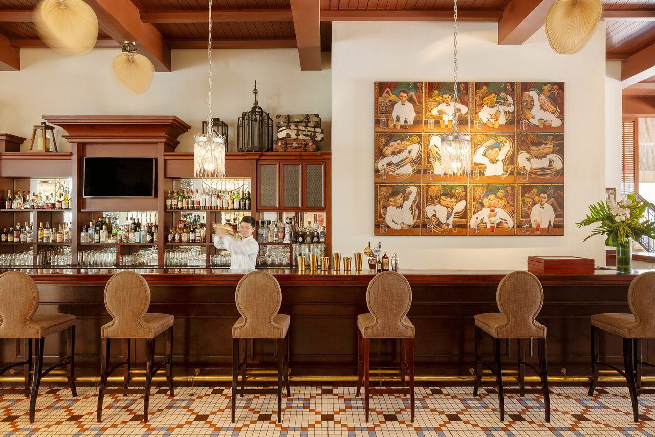 Long Bar, Bar in Manila