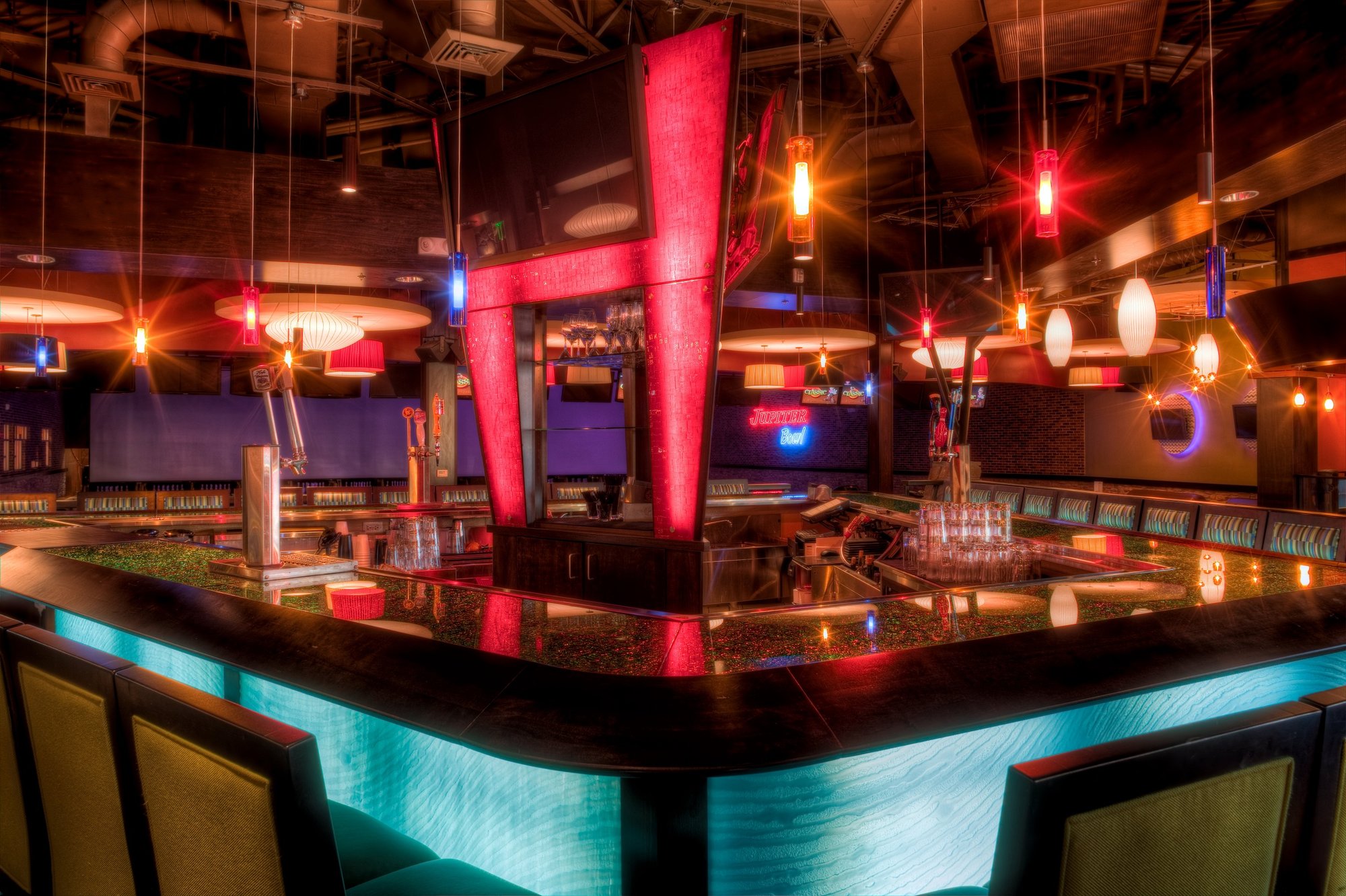 Jupiter Bowl, Bar in Snyderville