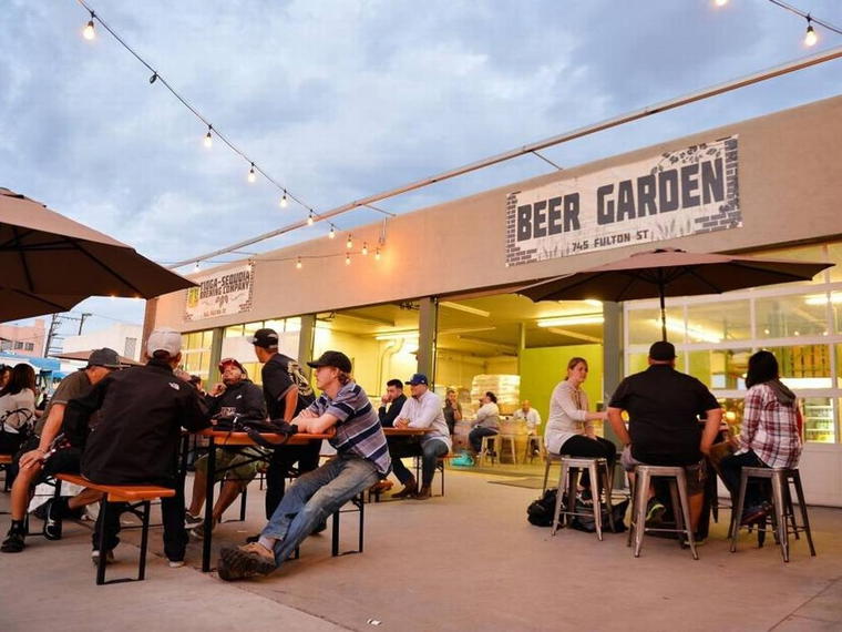 Tioga-Sequoia Beer Garden, Fresno, United States