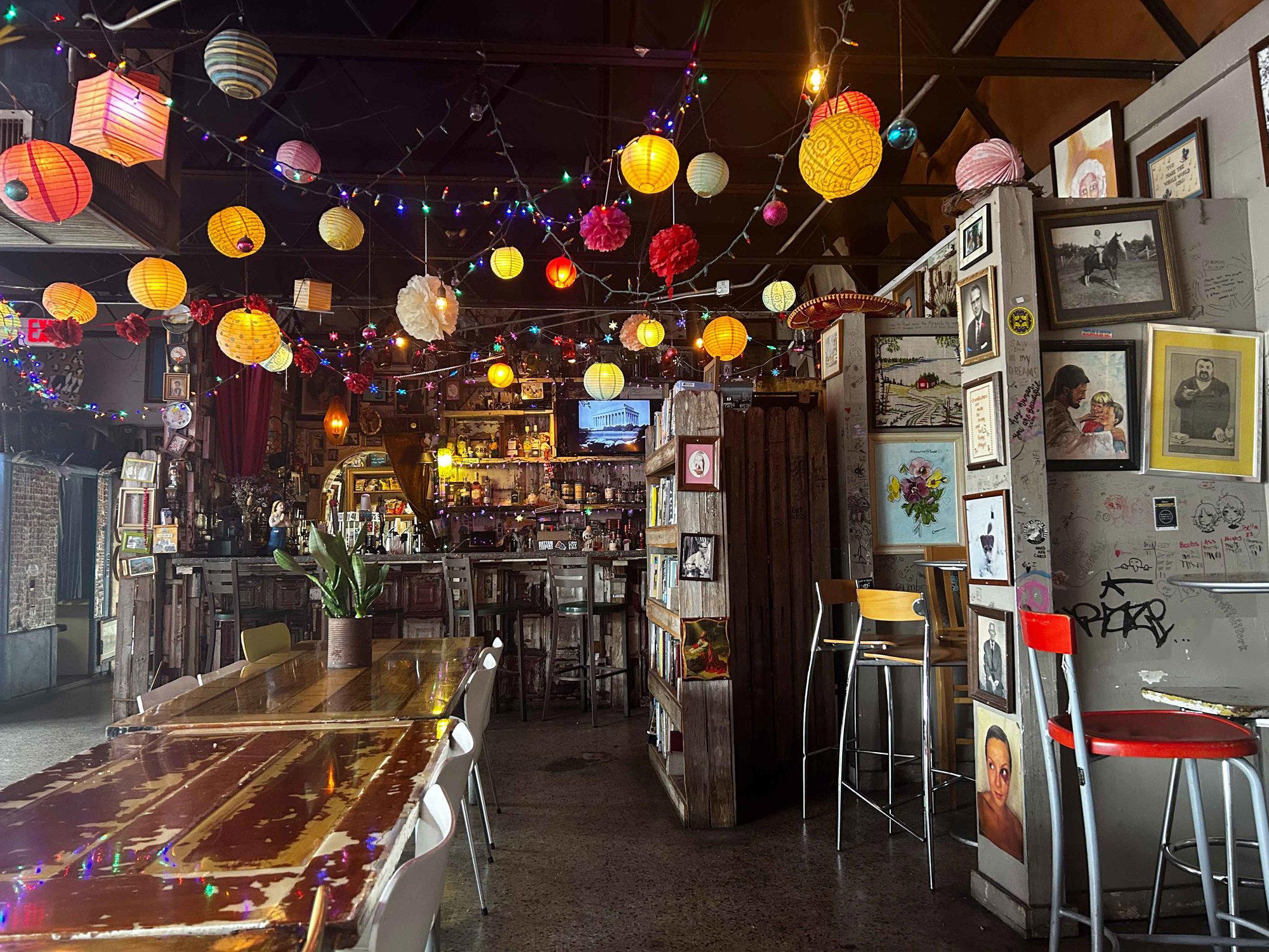 Stardust Video & Coffee bar in Orlando, United States