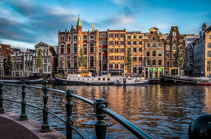 Leonardo Eden Hotel Amsterdam City Center, Bar in Amsterdam