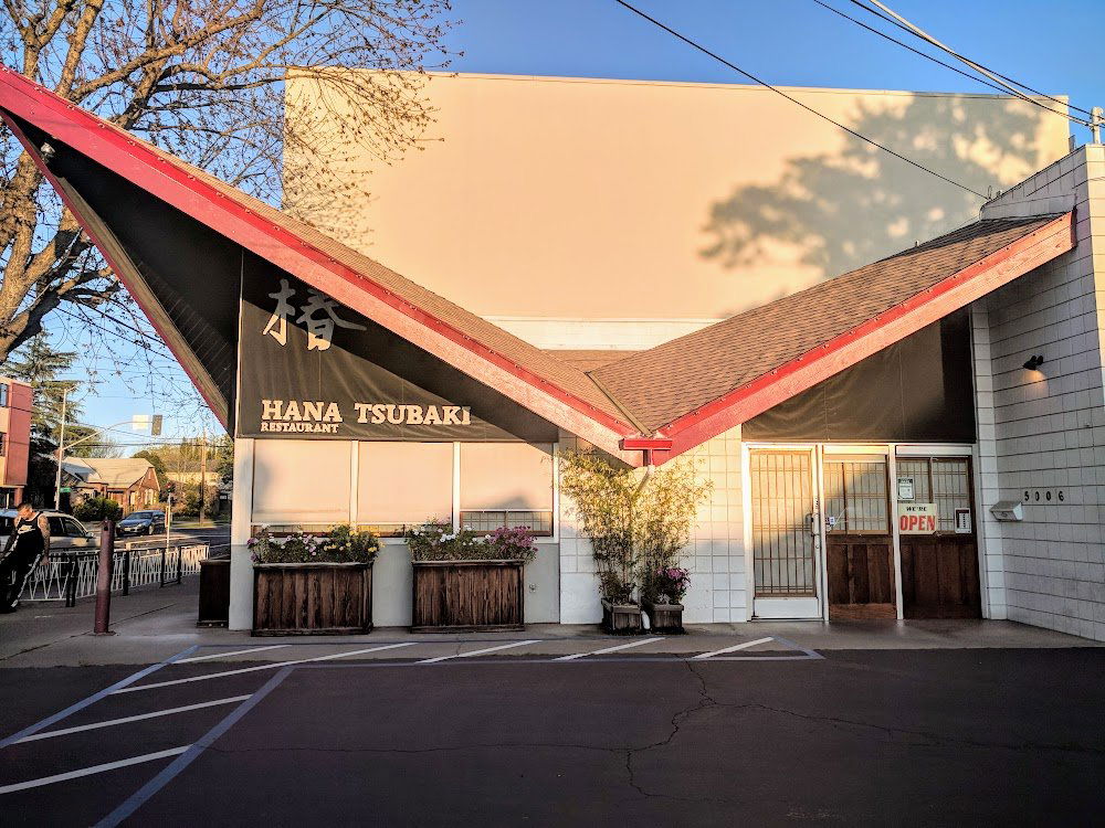 Hana Tsubaki Restaurant, Bar in Sacramento