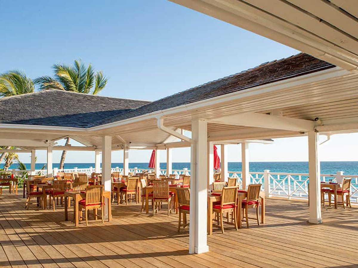 Coral Sands Beach Bar
