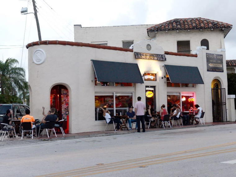 Laser Wolf, Fort Lauderdale, United States