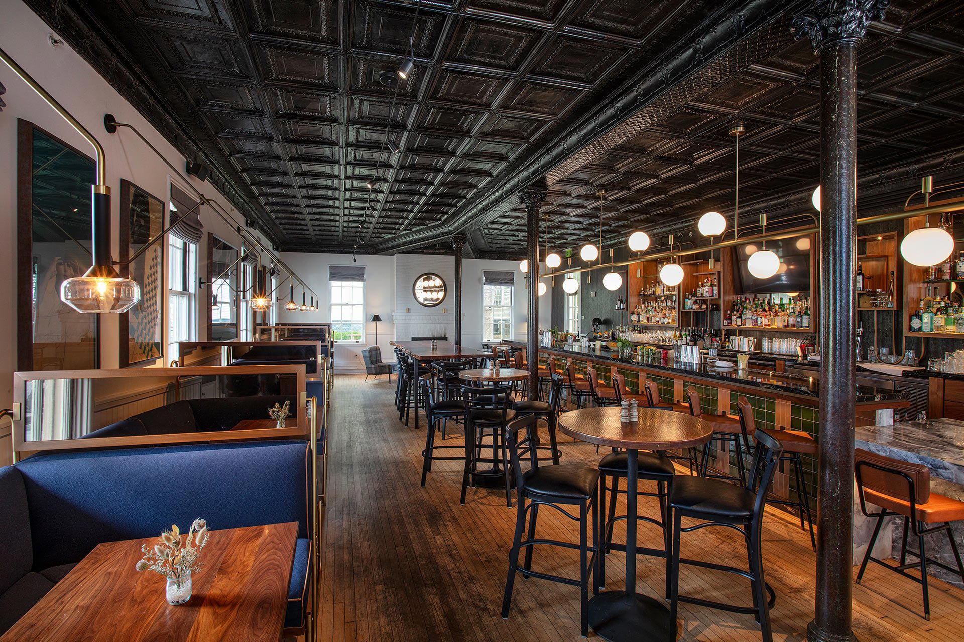 Farley bar in Sausalito