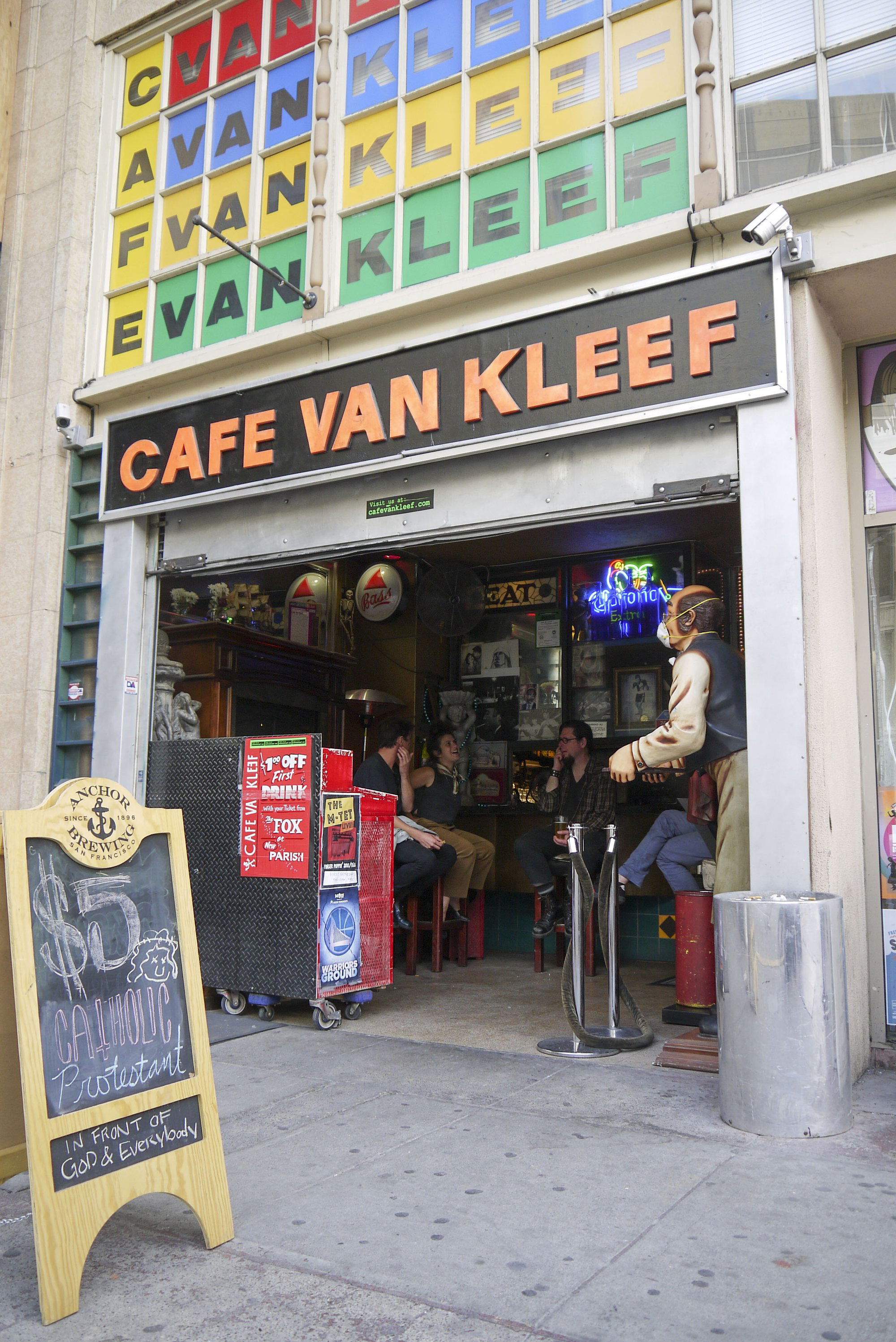 Cafe Van Kleef, Bar in Oakland