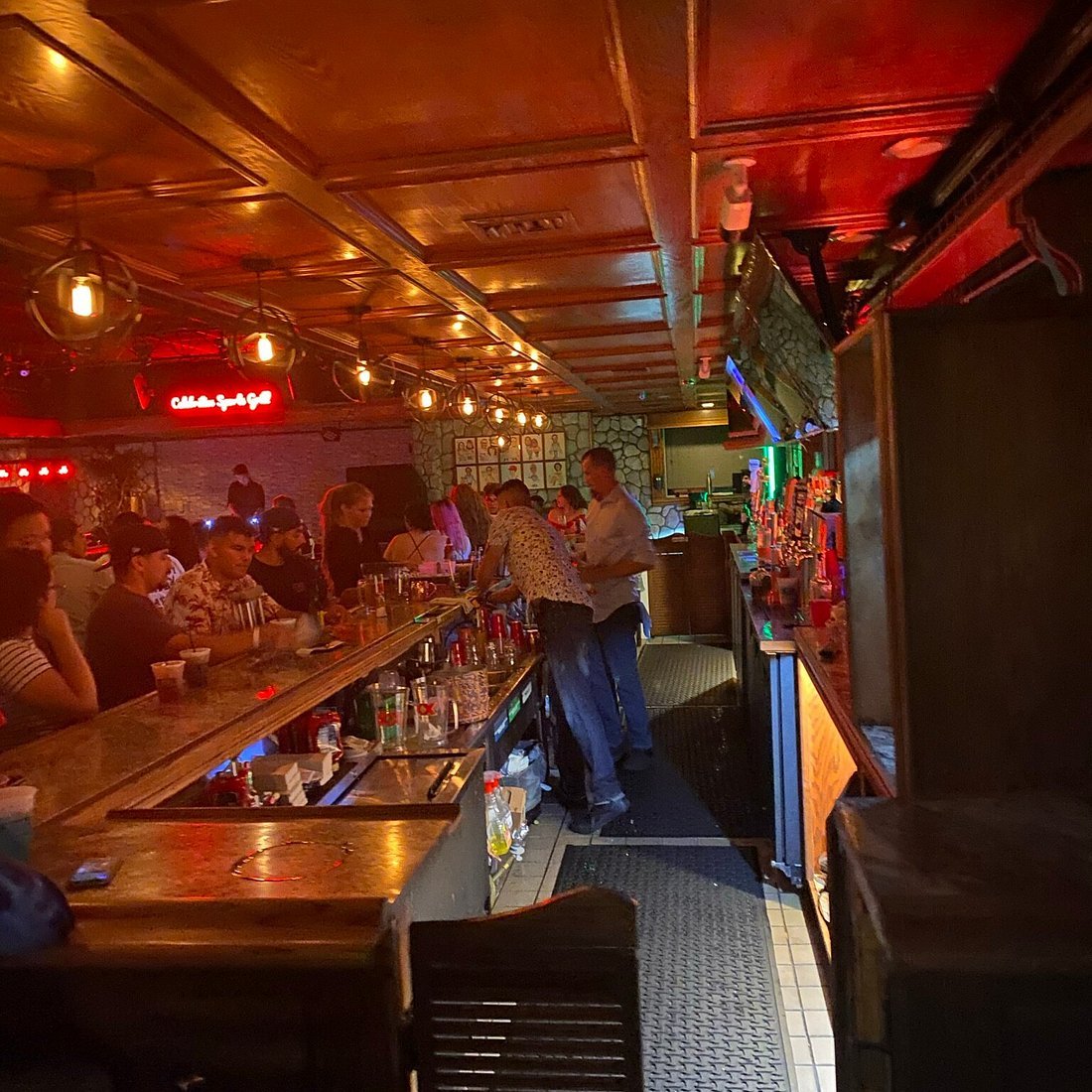 Celebrities Sports Grill bar in San Bernardino, United States