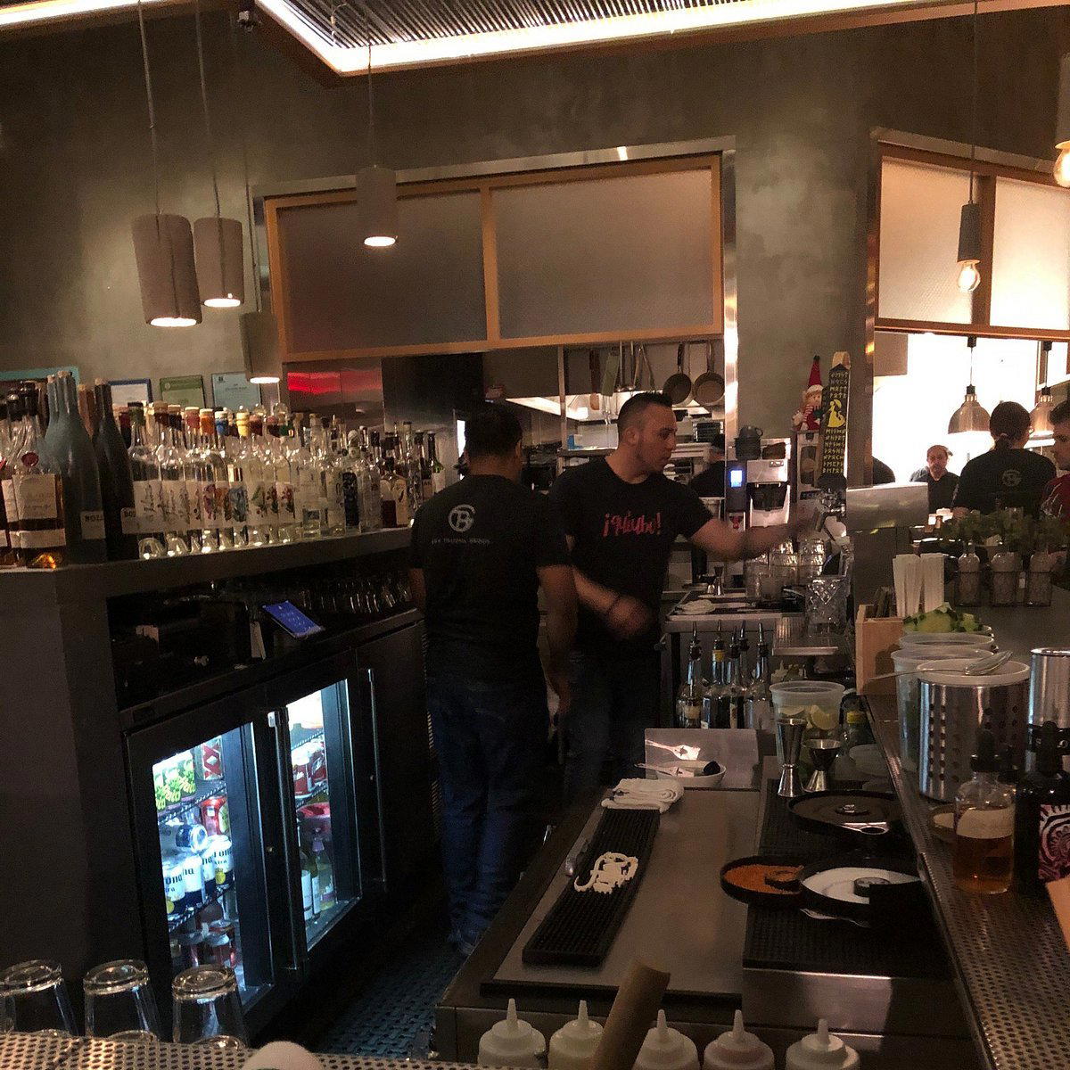 Quiubo bar in Naperville