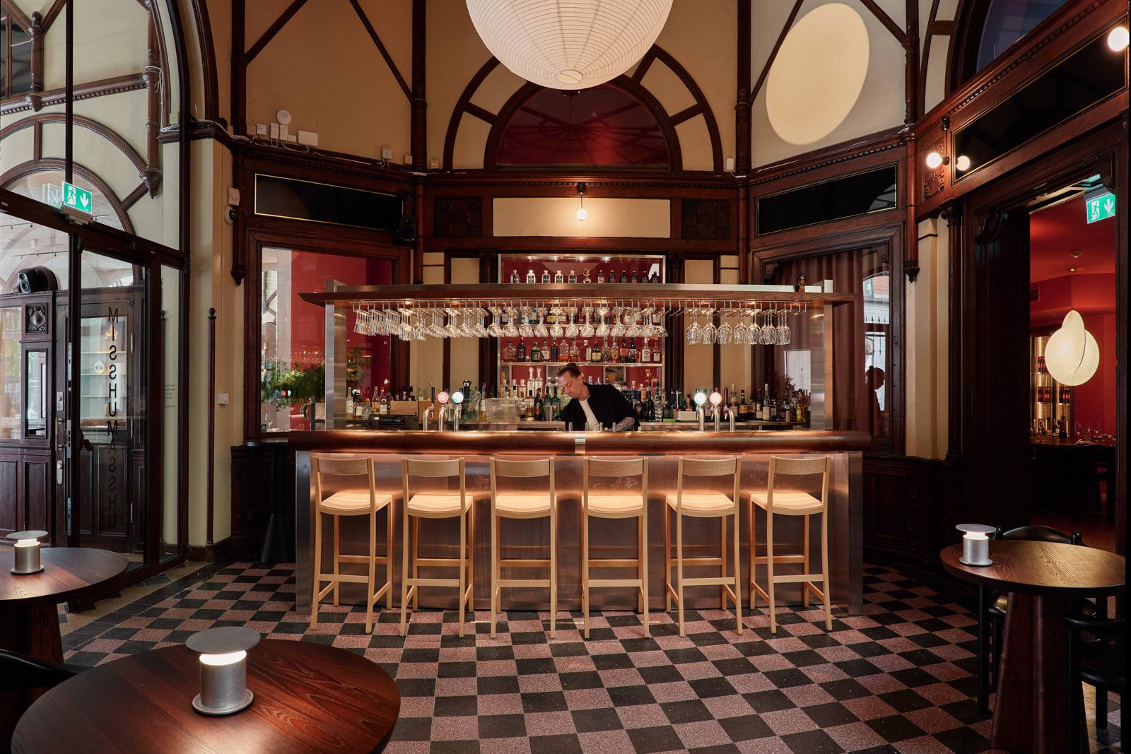 T/BAR, Bar in Stockholm