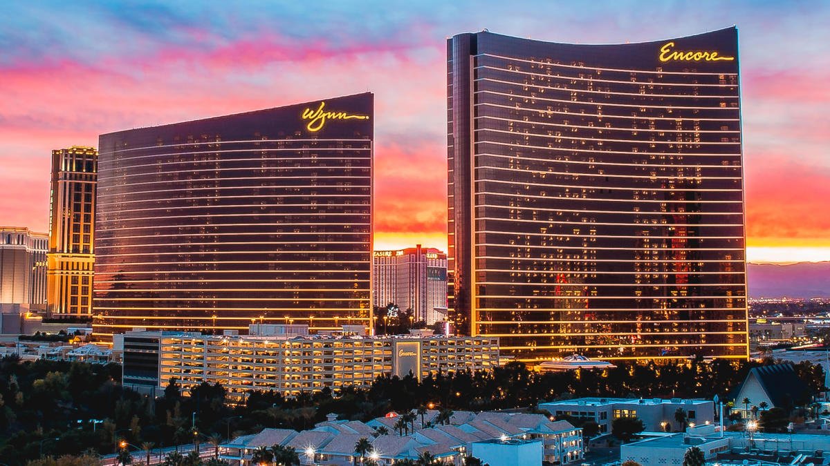 3131 Las Vegas Blvd S, Bar in Paradise