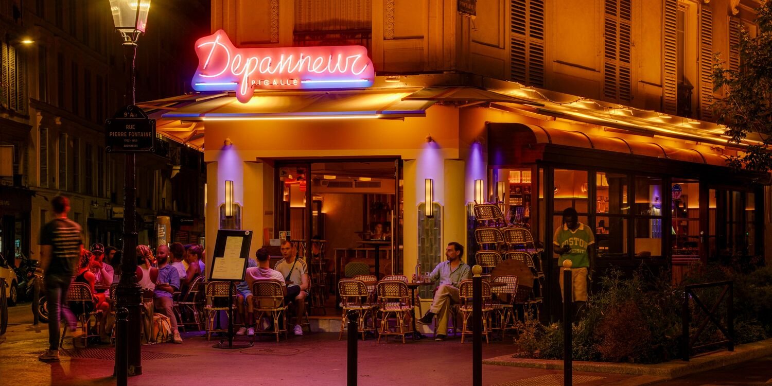 Le Dépanneur Terrasse, Bar in Paris