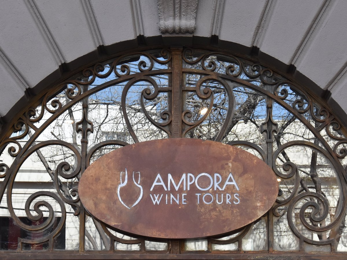 Ampora Wine Tours bar in Mendoza, Argentina