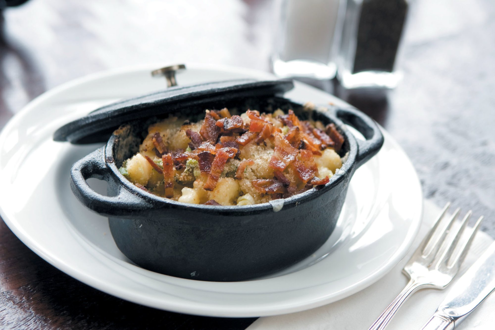 Bakin' & Eggs: A Lovely Idea, Bar in Chicago
