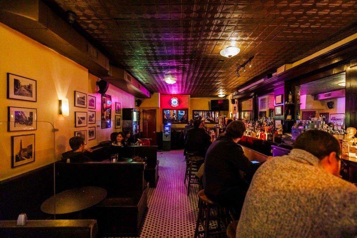 WXOU Bar, New York City, United States