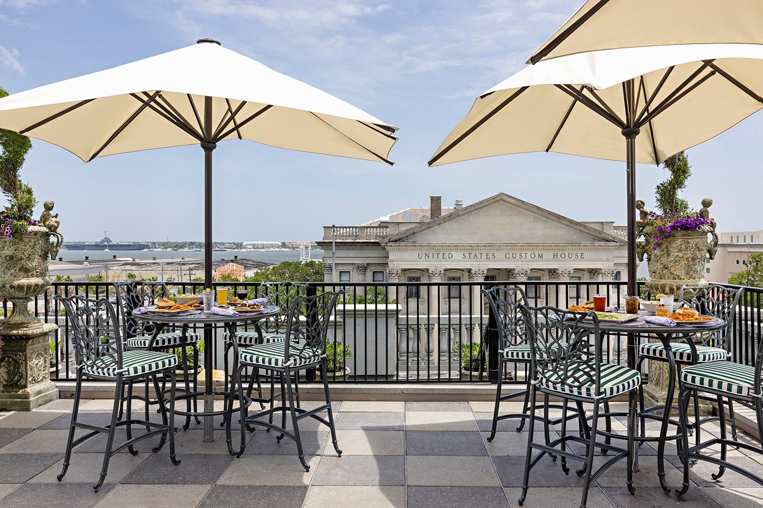 Pavilion Bar, Charleston, United States