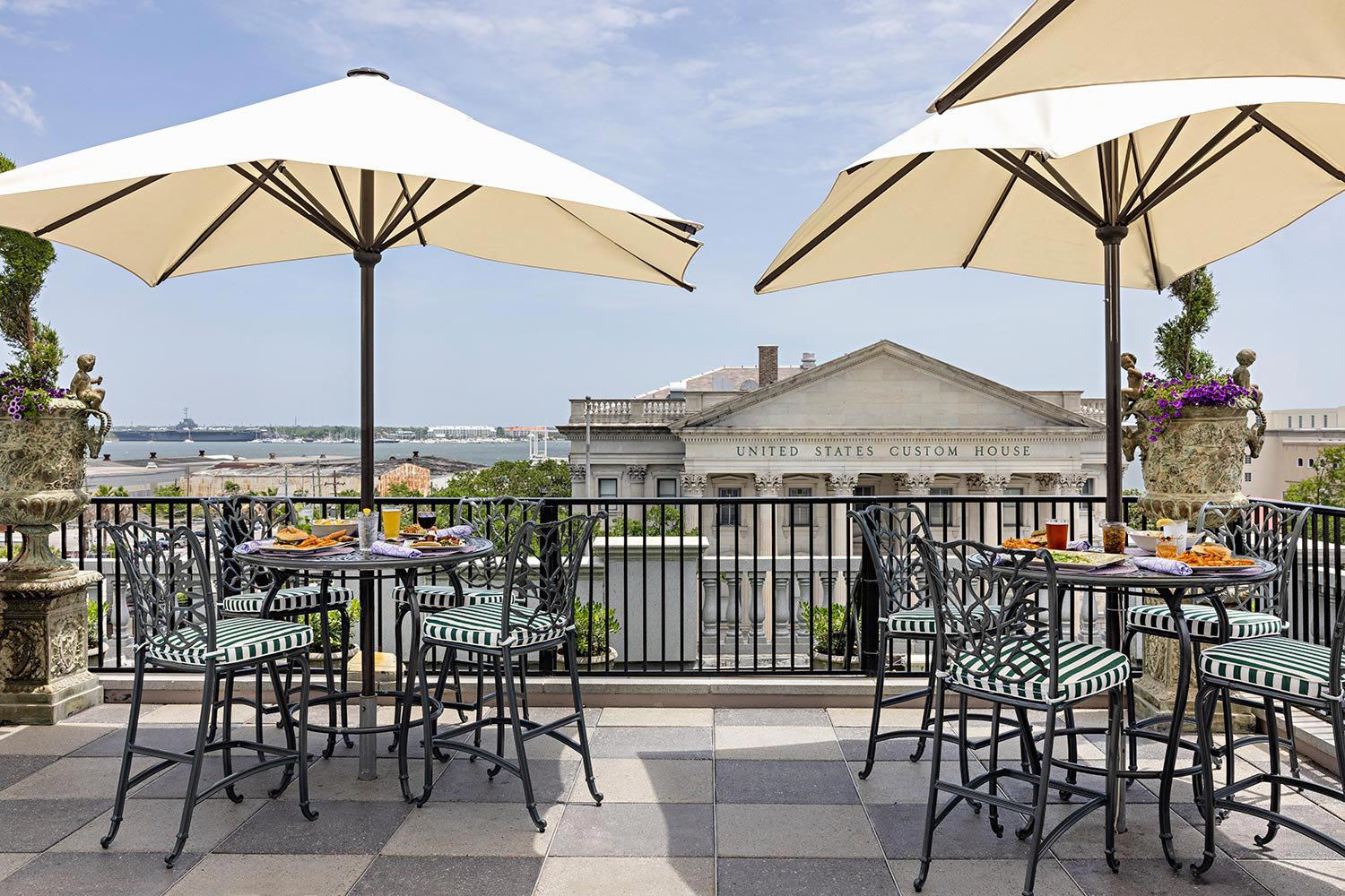 Pavilion Bar, Charleston, United States