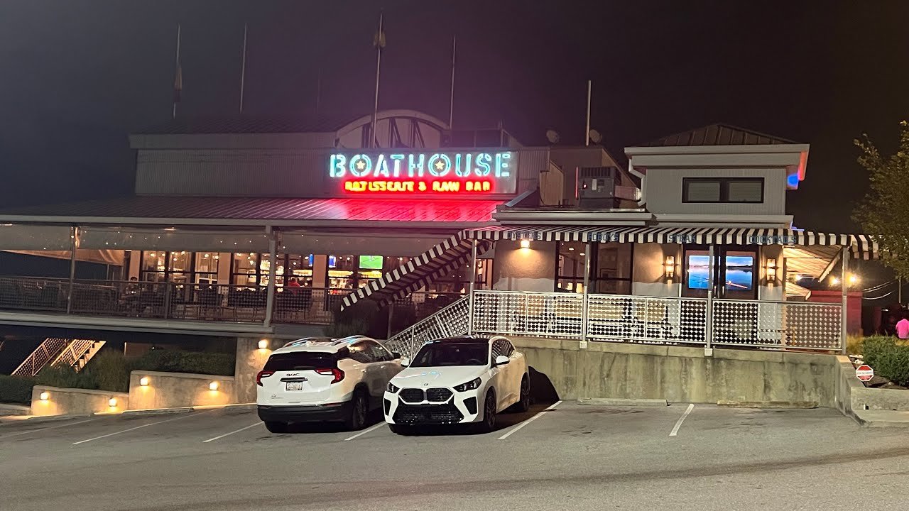 Boathouse Rotisserie & Raw Bar