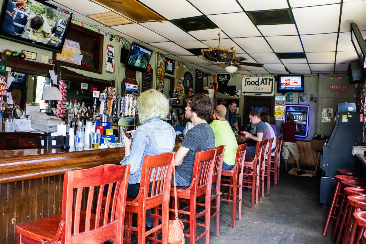 Parasol's, Bar in New Orleans