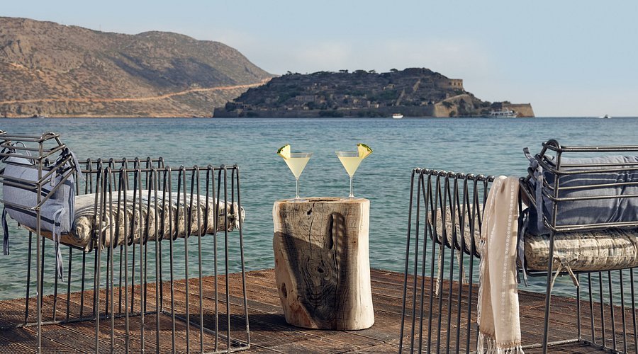 Vilebrequin La Plage Beach Bar