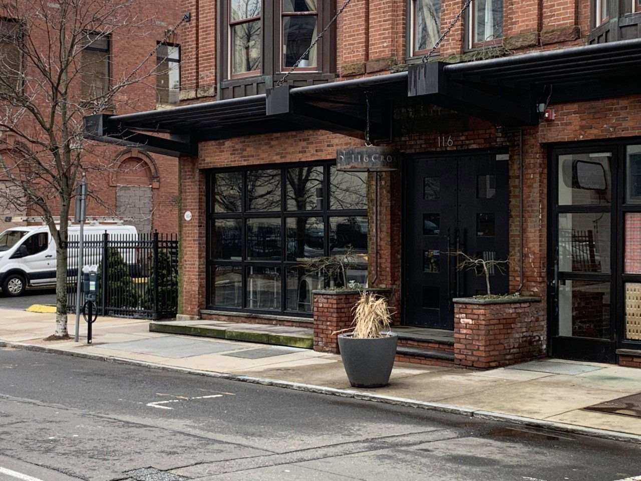 116 Crown, Bar in New Haven