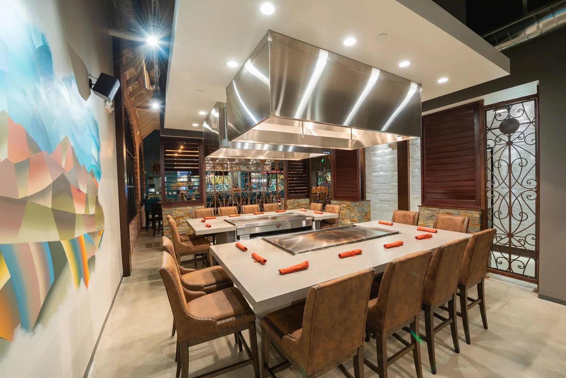 Descanso Restaurant bar in Costa Mesa, United States