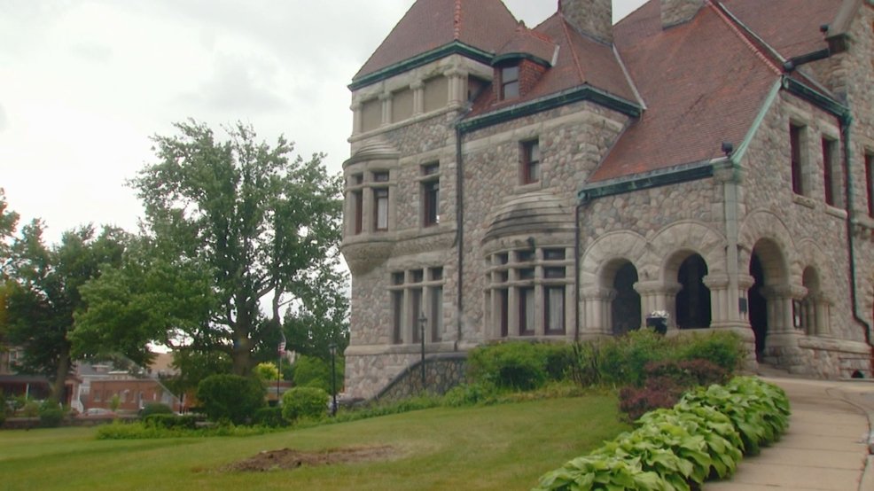 Tippecanoe Place Restaurant, South Bend, United States