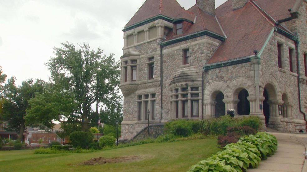 Tippecanoe Place Restaurant, South Bend, United States