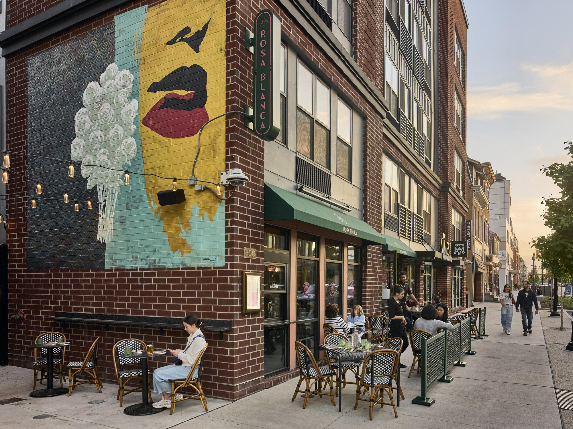 Rosa Blanca Allentown bar in Allentown