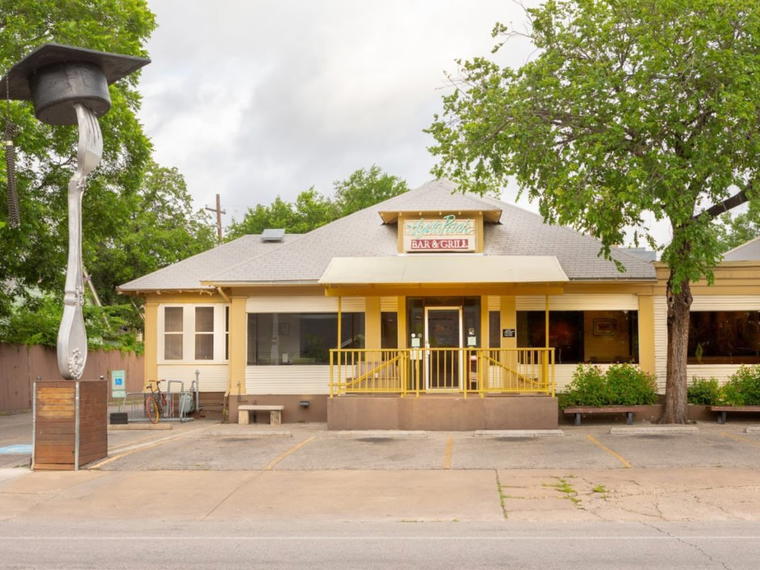 Hyde Park Bar & Grill, Austin, United States