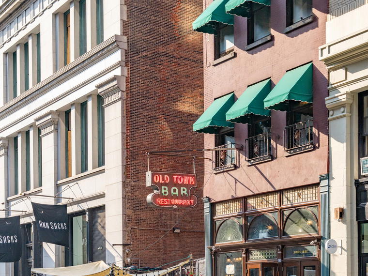 Old Town Bar, New York City, United States