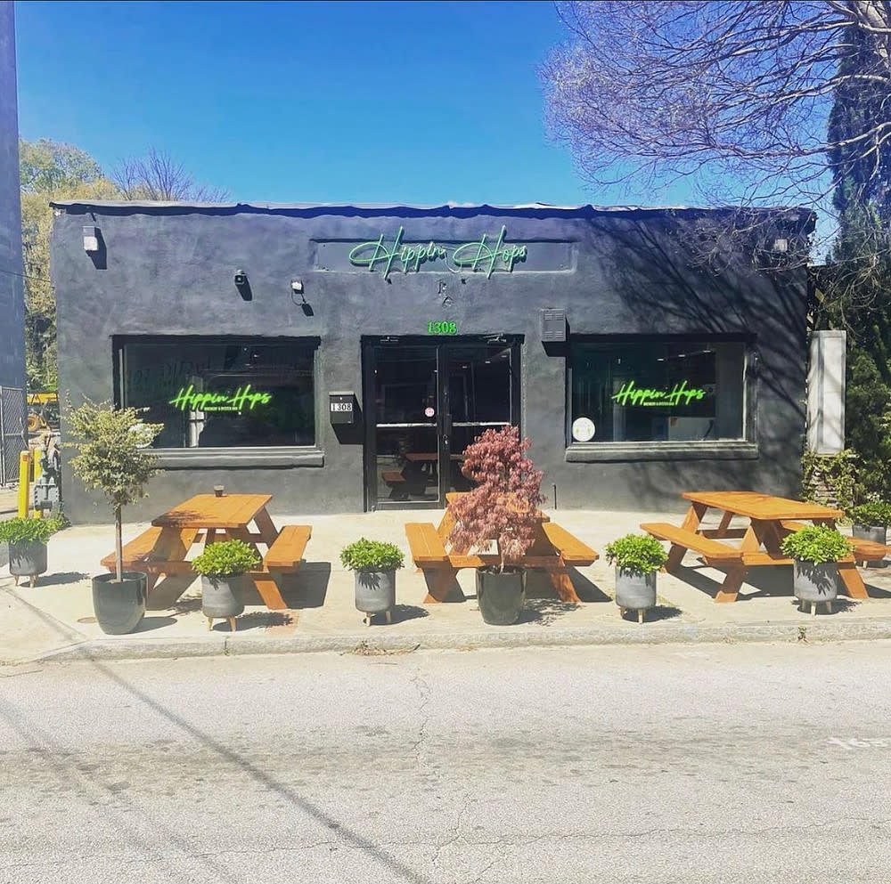 Hippin Hops Brewpub & Oyster Bar, Bar in Atlanta