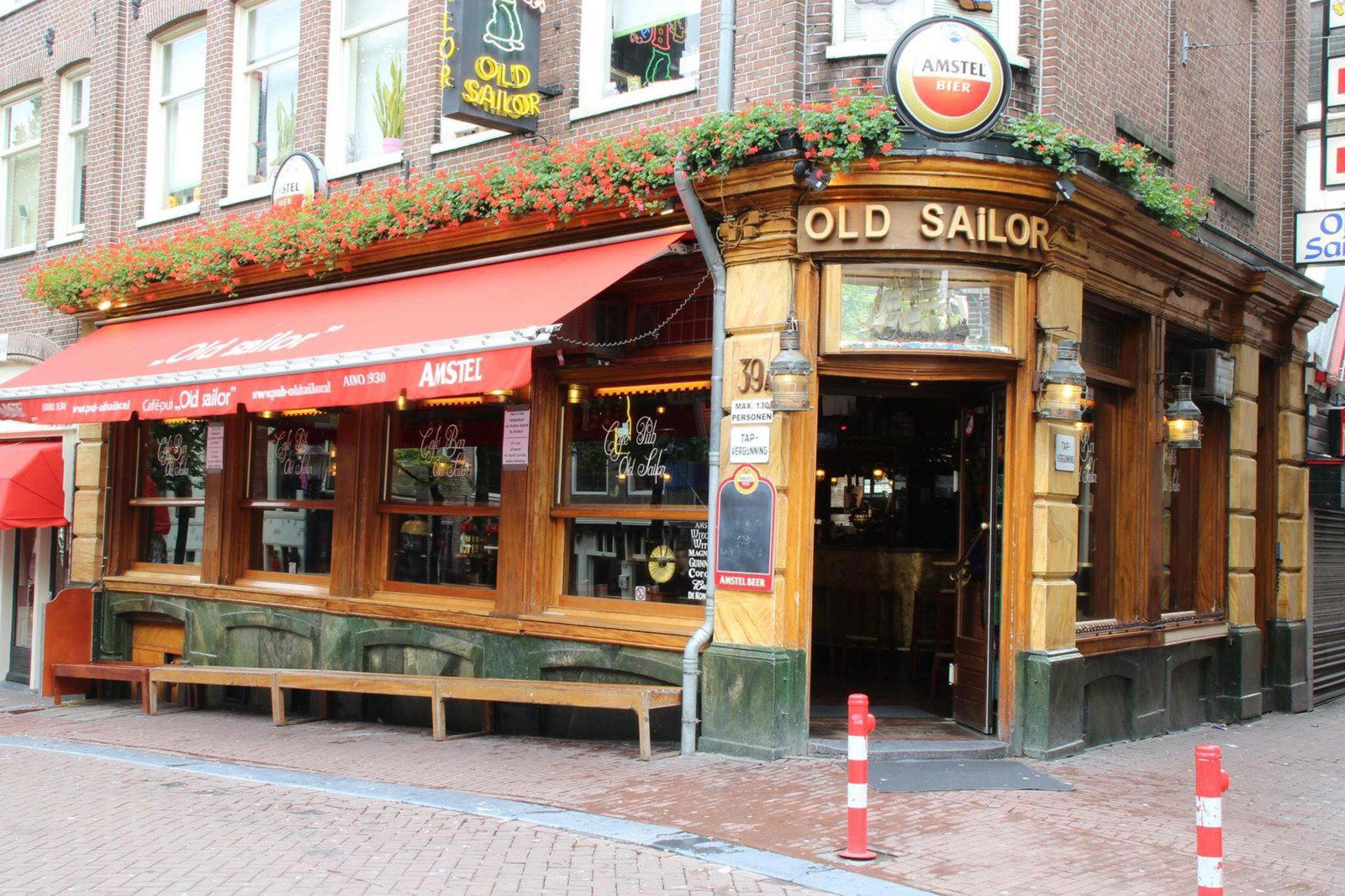 Café Old Sailor bar in Amsterdam, Netherlands