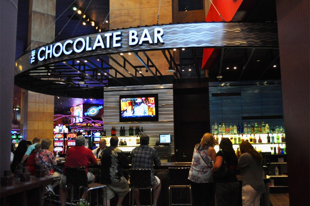 The Chocolate Bar, Bar in Paradise