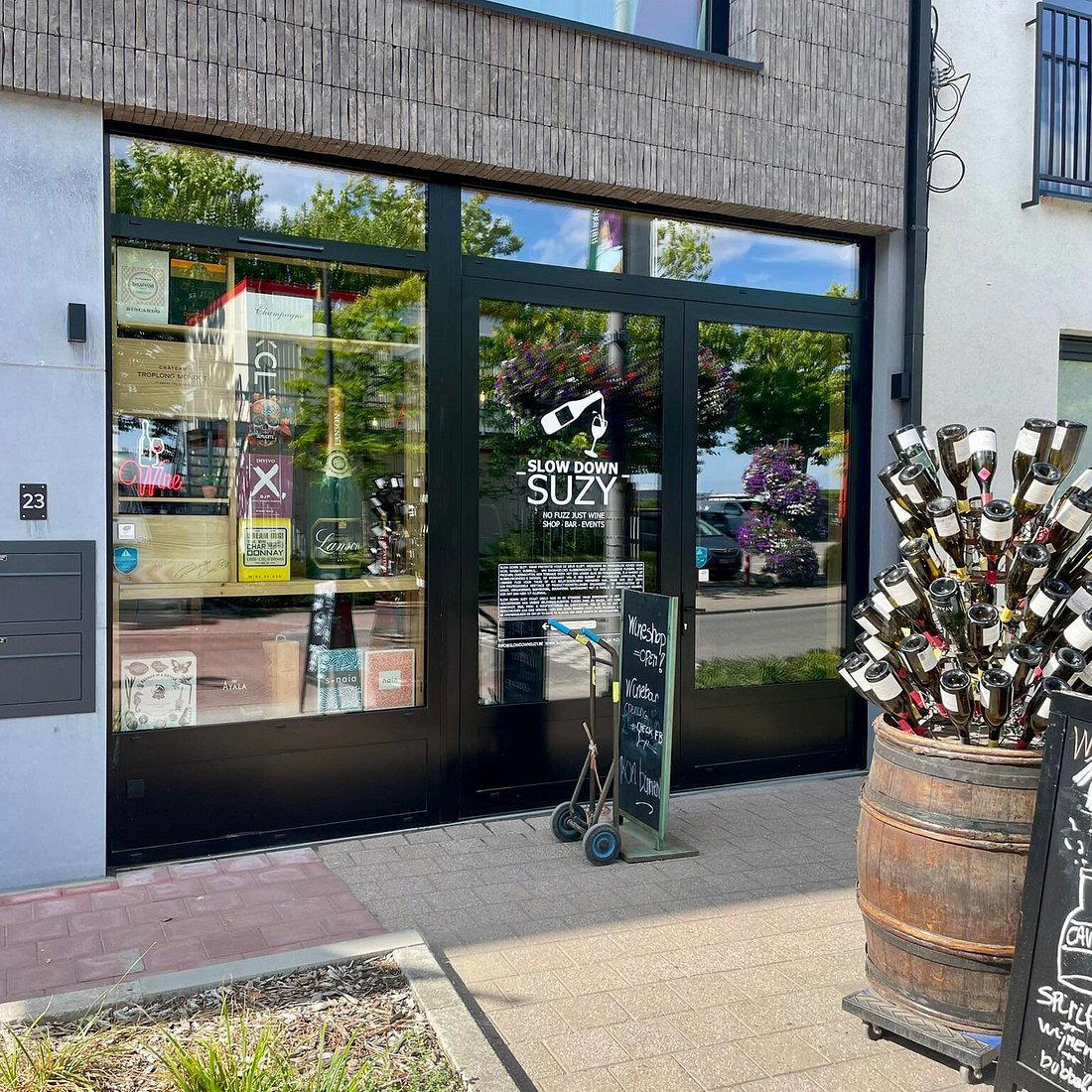 Slow Down Suzy bar in Burcht