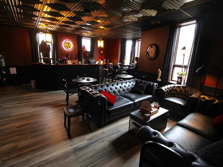 Escape Manor - Hintonburg, Ottawa, Canada