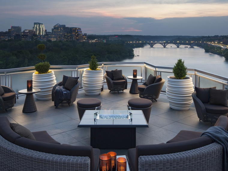 Top of the Gate, Washington DC, United States