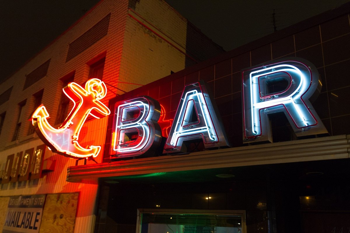 Anchor bar in Grand Rapids, United States