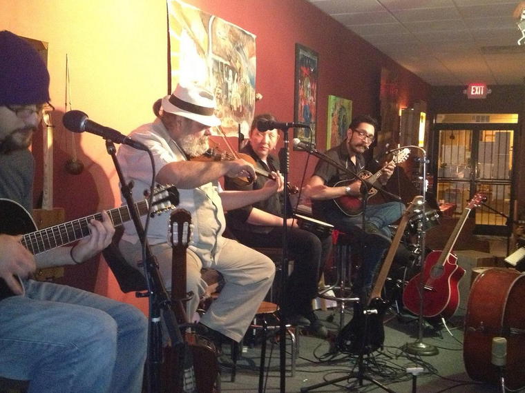 El Hueso de Fraile, Brownsville, United States