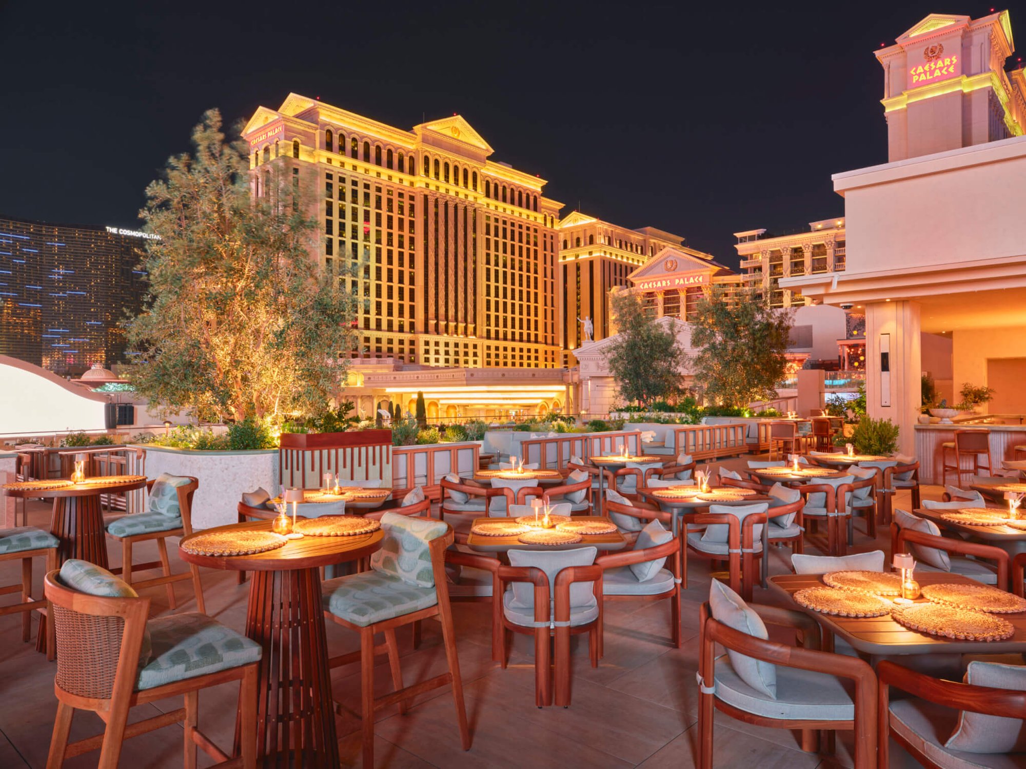 OMNIA Skybar