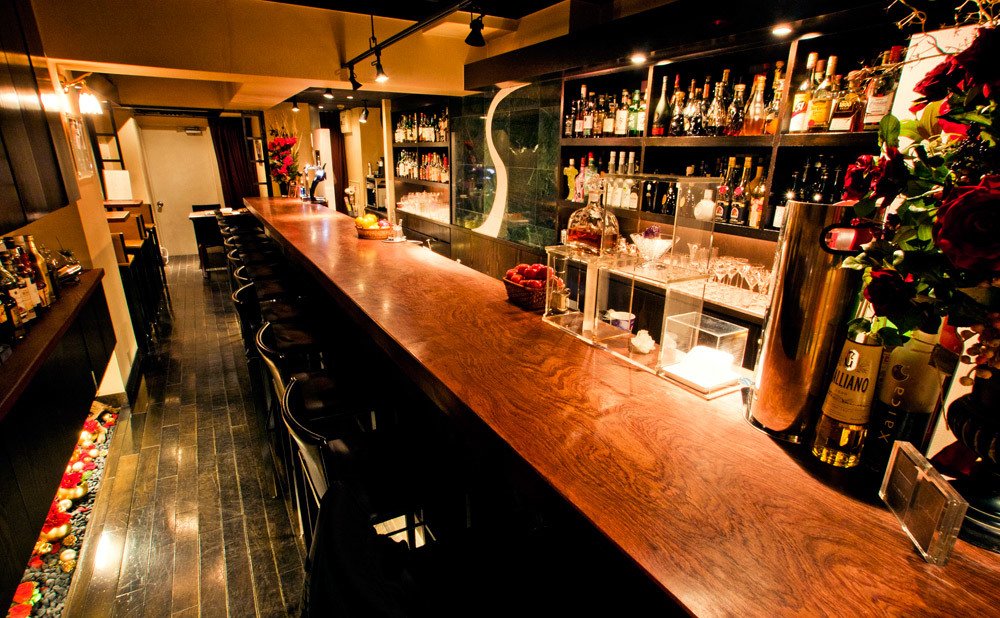 Ishinohana bar in Tokyo, Japan