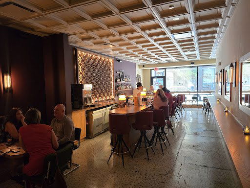 Nothing Major, Bar in Des Moines