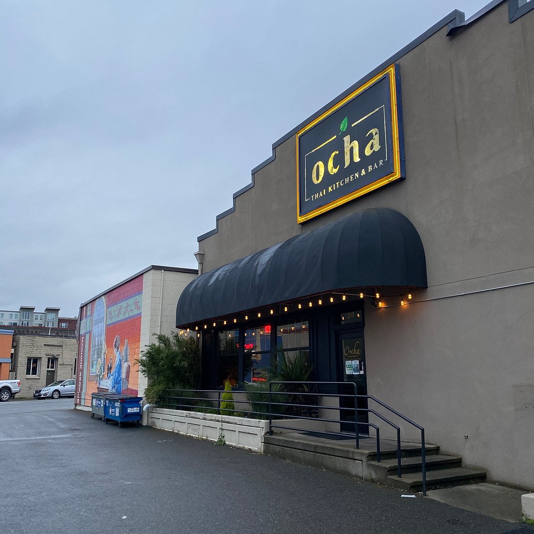 Ocha Thai Kitchen and Bar, Renton, United States