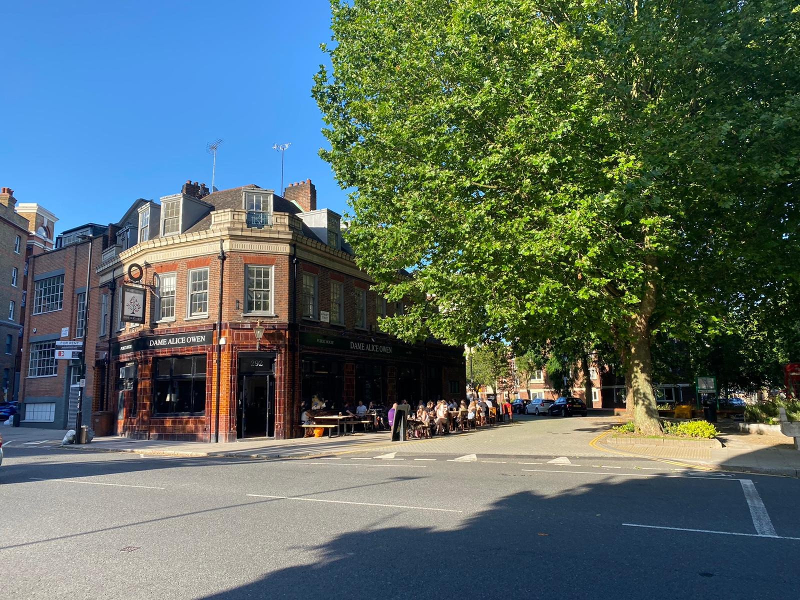 Dame Alice Owen bar in London, United Kingdom