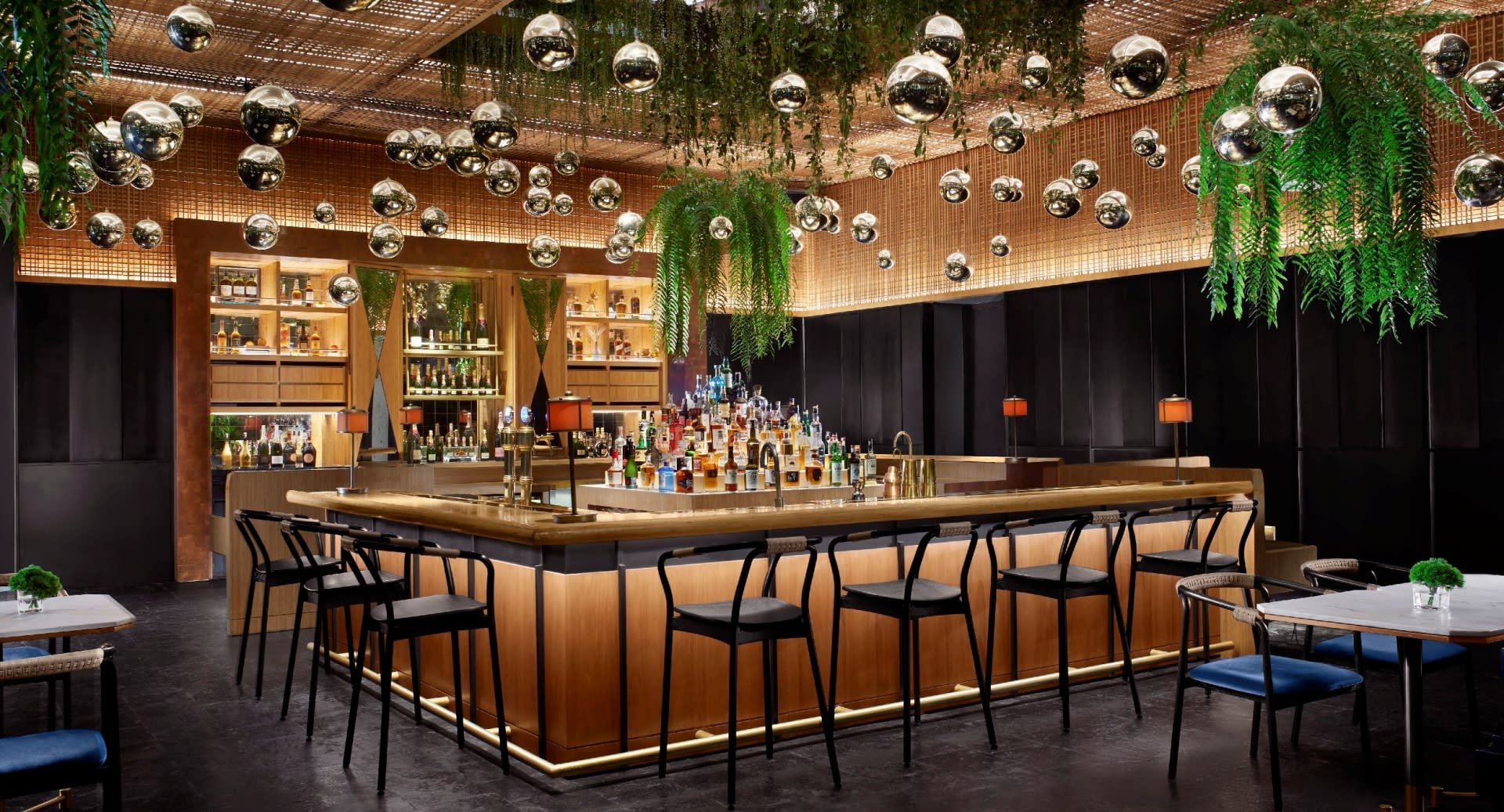 Aqua Bar, Bar in Bangkok