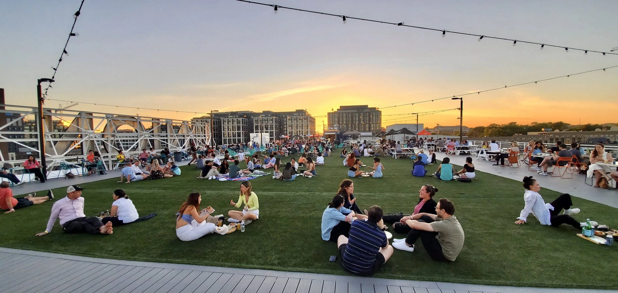 Hi-Lawn bar in Washington DC, United States